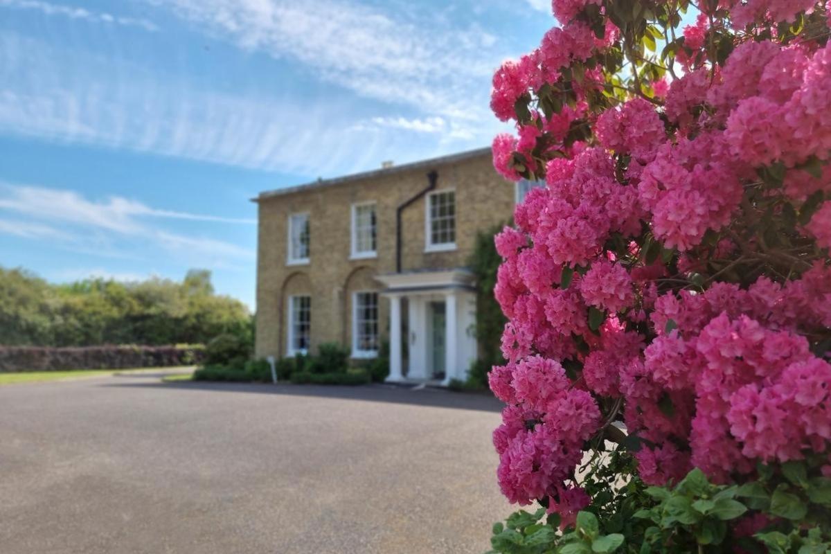 Hotel Hadlow Manor Exteriér fotografie