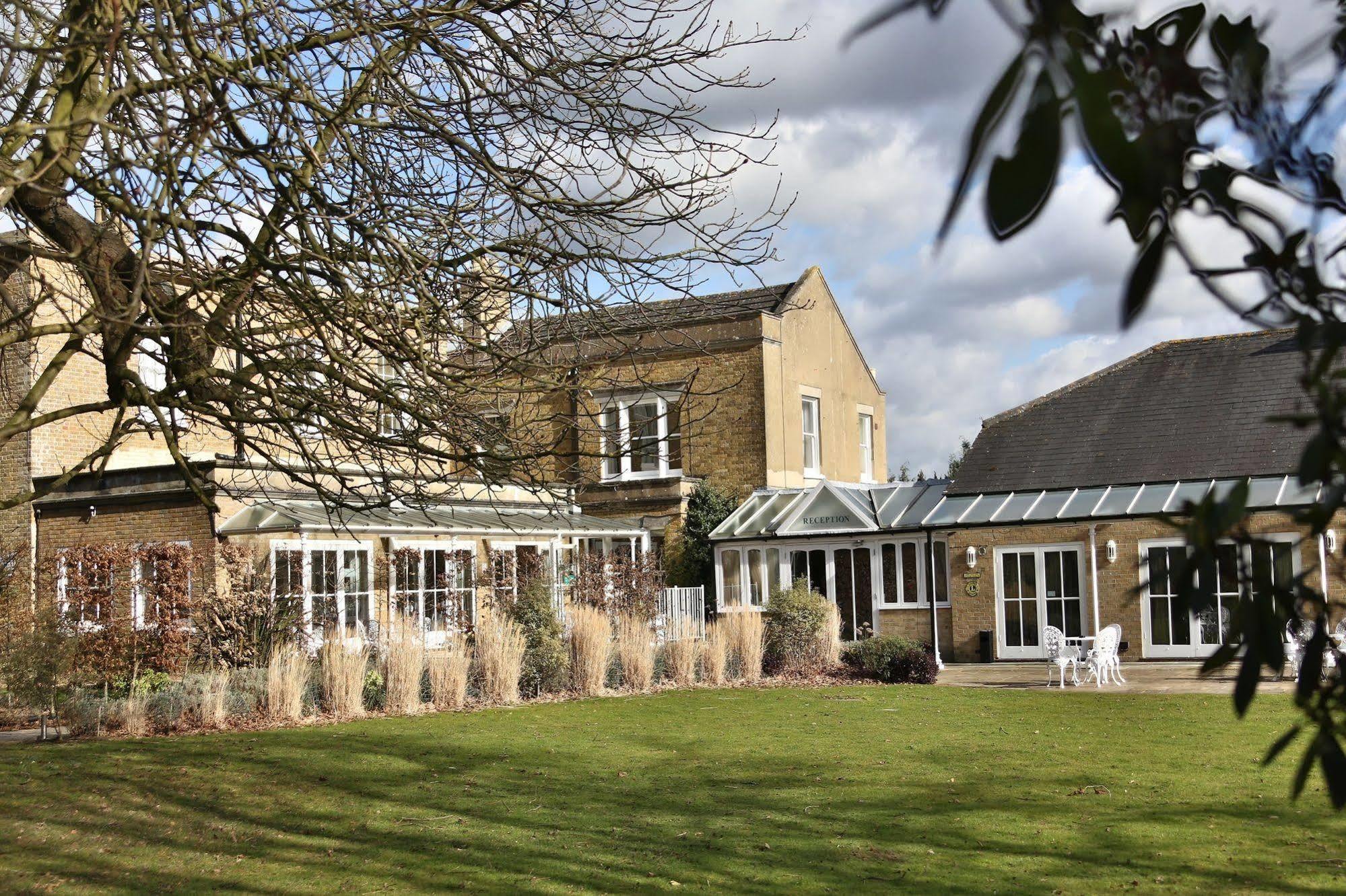 Hotel Hadlow Manor Exteriér fotografie